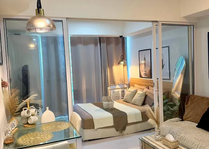 Azure Staycation Near Sm Bicutan *