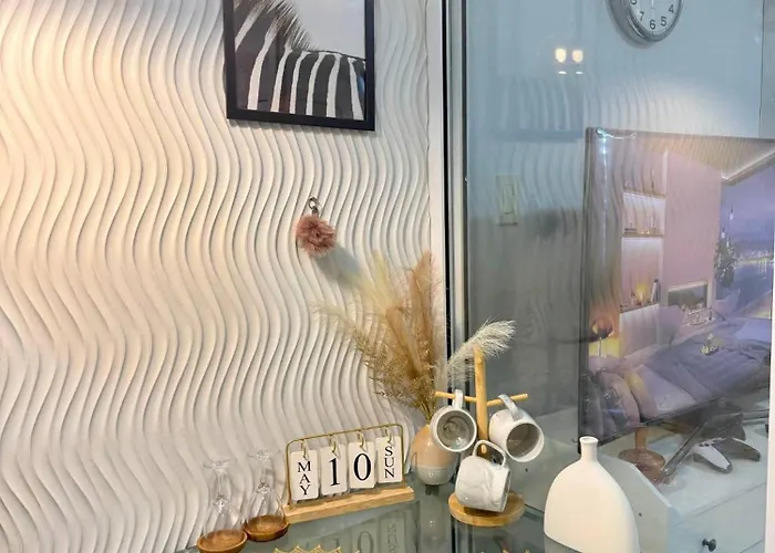 Azure Staycation Near Sm Bicutan Apartment